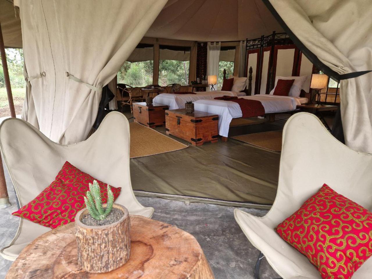 Dolly Farm & River Camp, Luxury Tents Usa River Экстерьер фото