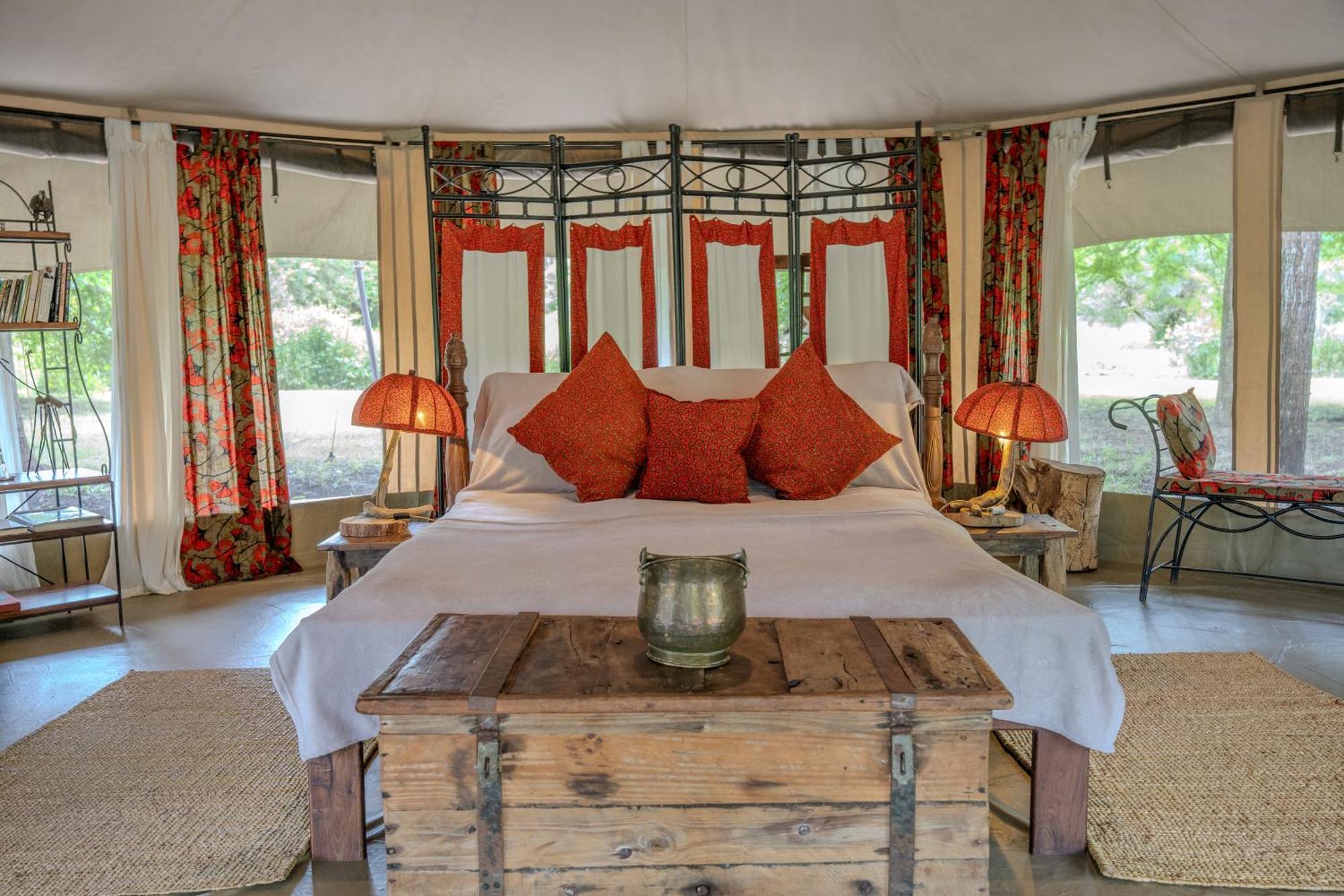 Dolly Farm & River Camp, Luxury Tents Usa River Экстерьер фото